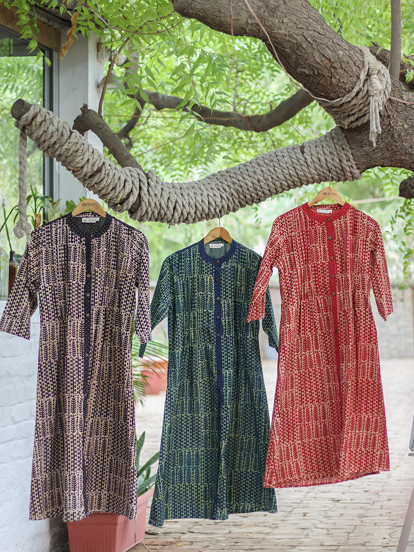 Pintuck Kurta - Nida Indigo-Black