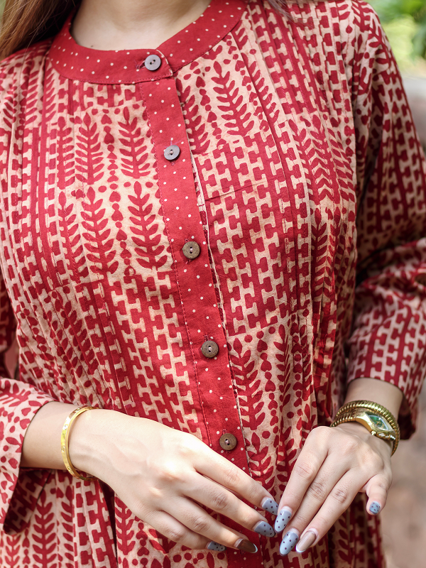 Pintuck Kurta - Nida Evory-Red