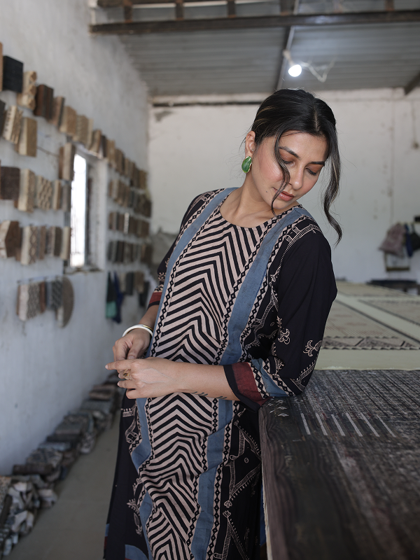 Classic Kurta-Eira 06