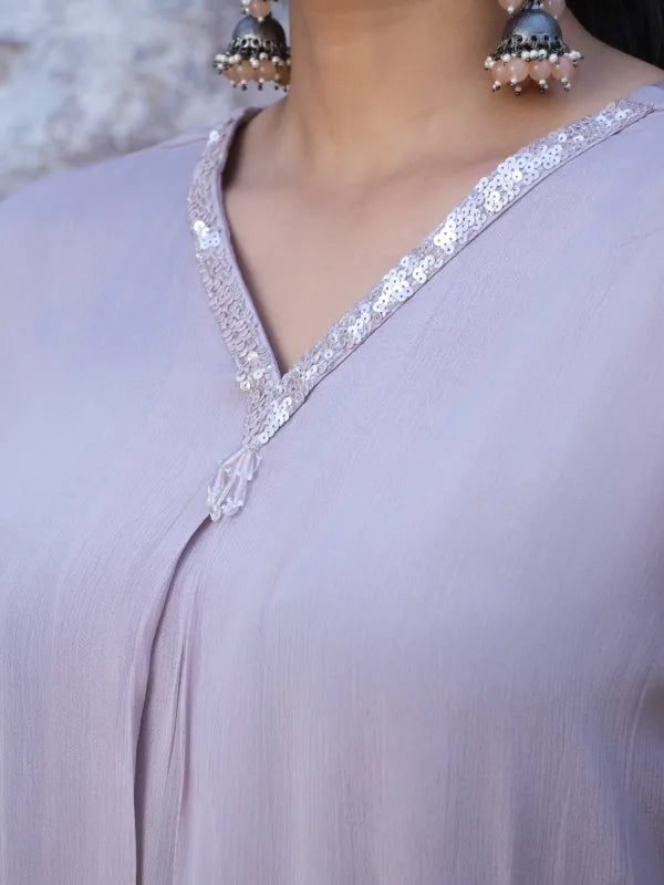 LAVENDER GREY EMBELLISHED CHINNON SILK KURTA SET