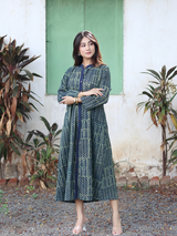Pintuck Kurta - Nida Green