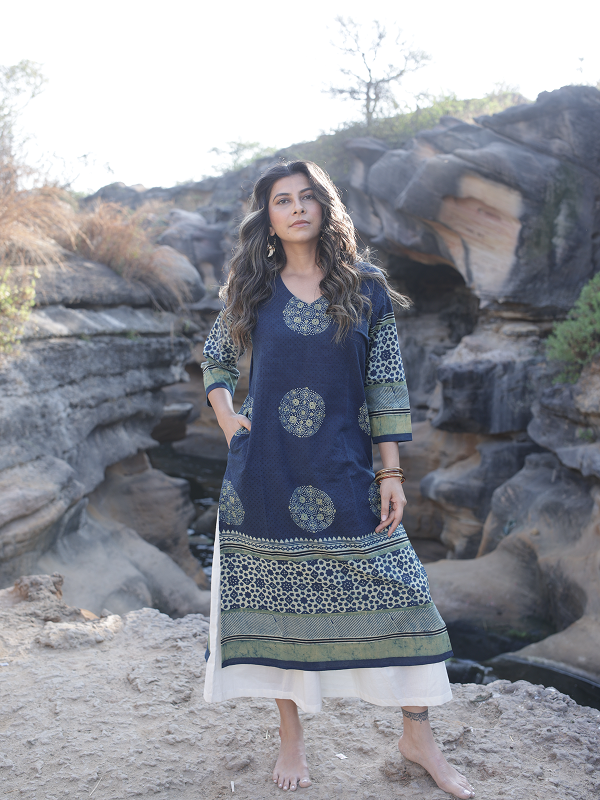 Classic Kurta-Eira 01